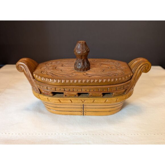 Handcrafted Wood Viking Boat-Shaped Box With Removable Lid & Carved Detailing - Picture 9 of 10